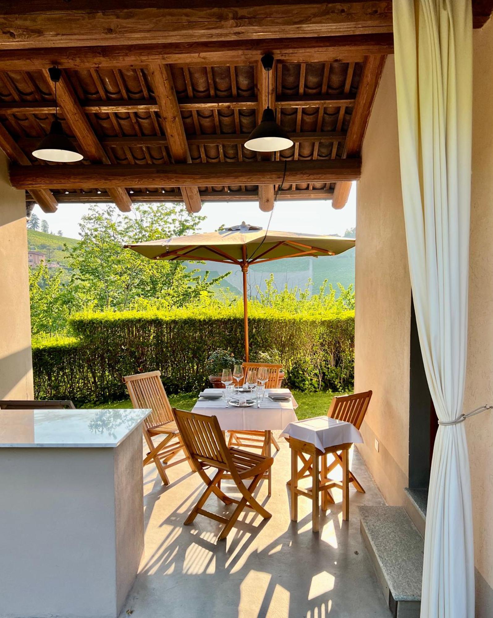 Hostal Miaclara Relais Alba  Exterior foto